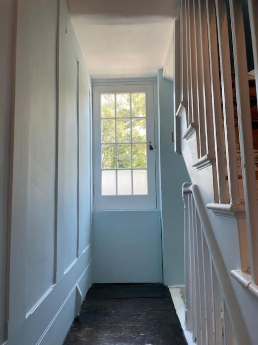Beautiful London Victorian House, Sleeps 12 Villa Bagian luar foto
