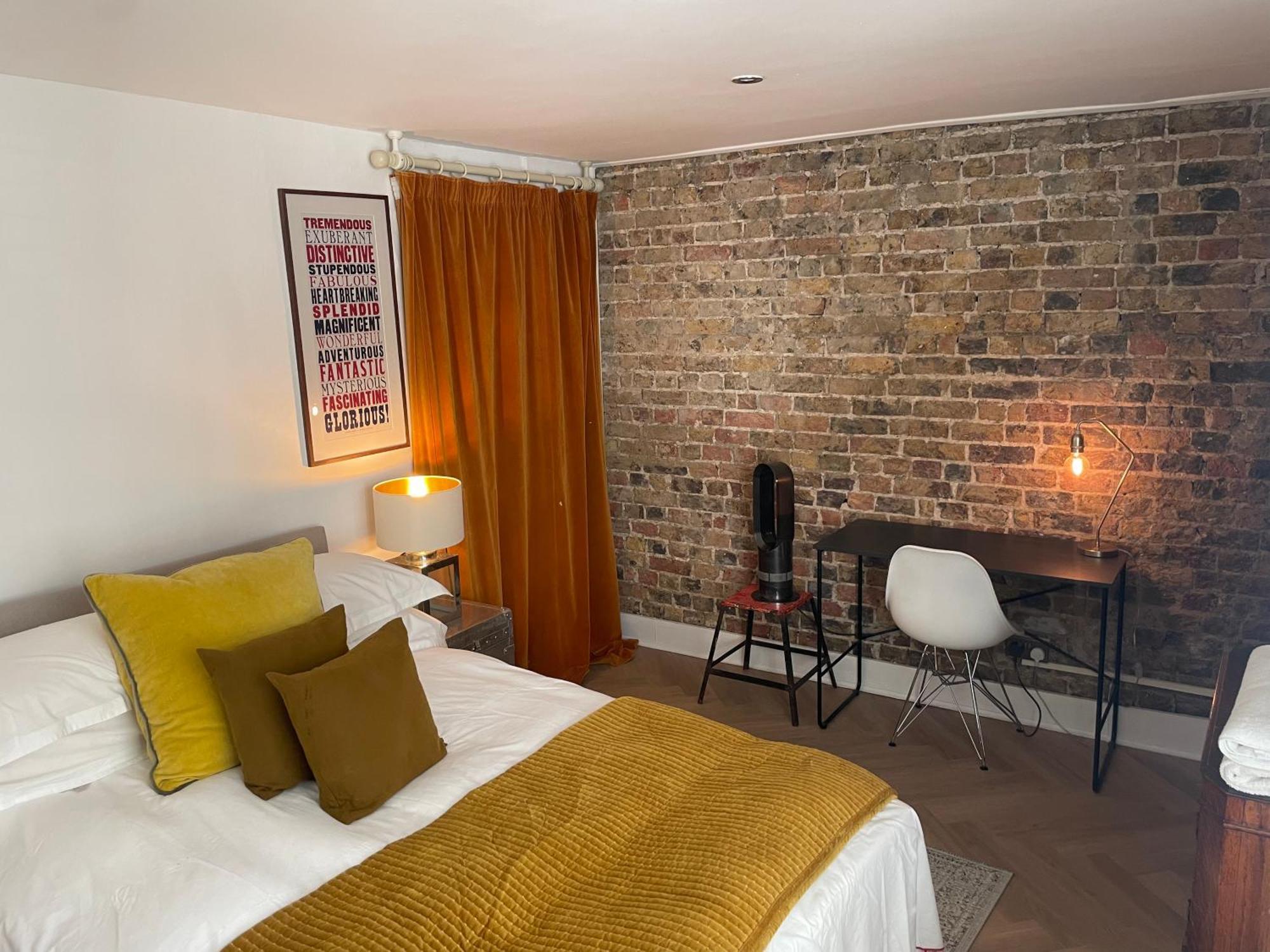 Beautiful London Victorian House, Sleeps 12 Villa Bagian luar foto